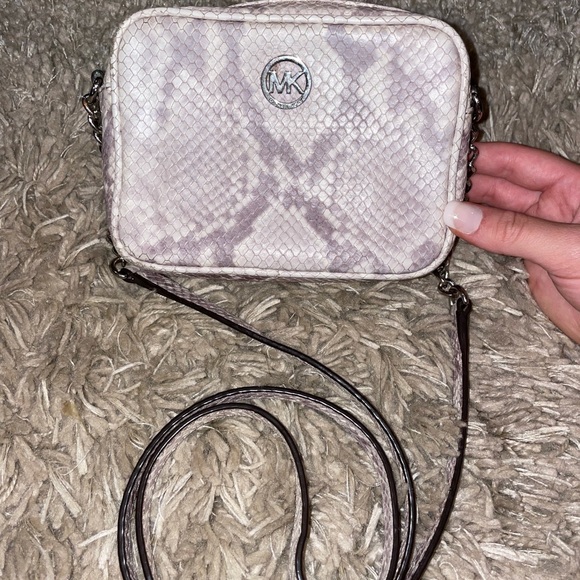 Michael Kors python snake crossbody small purse - Picture 7 of 10